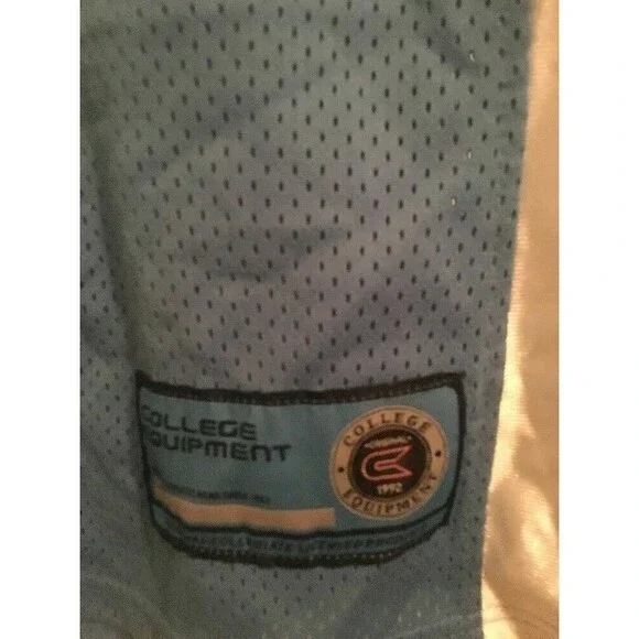 Colosseum Boys Boys Basketball Jersey North Carolina Tarheels Size 16-18